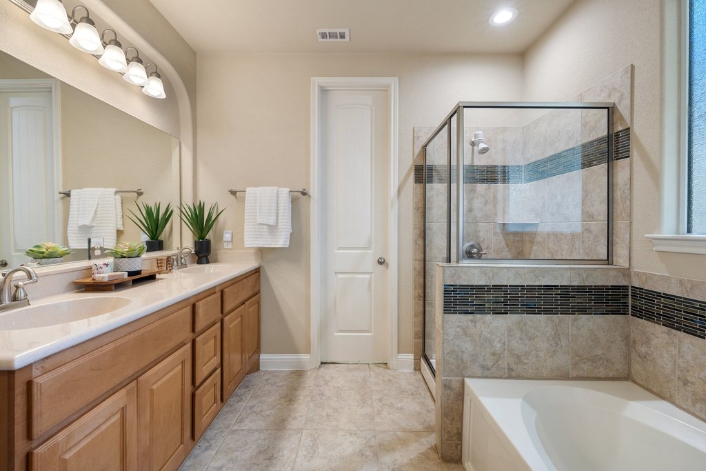 027_ah5a8049_1_522.jpg