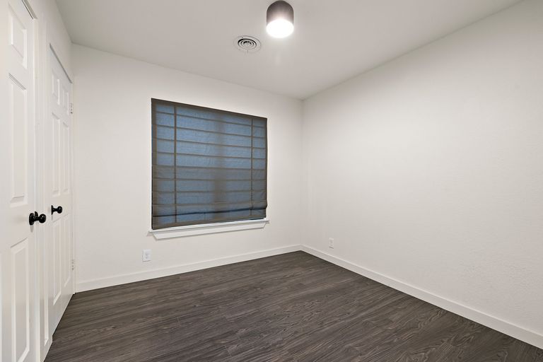 0e75e915-13.jpg