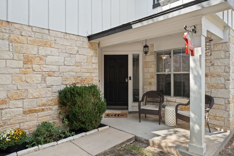 1-web-or-mls-15216-parrish-ln-30.jpg