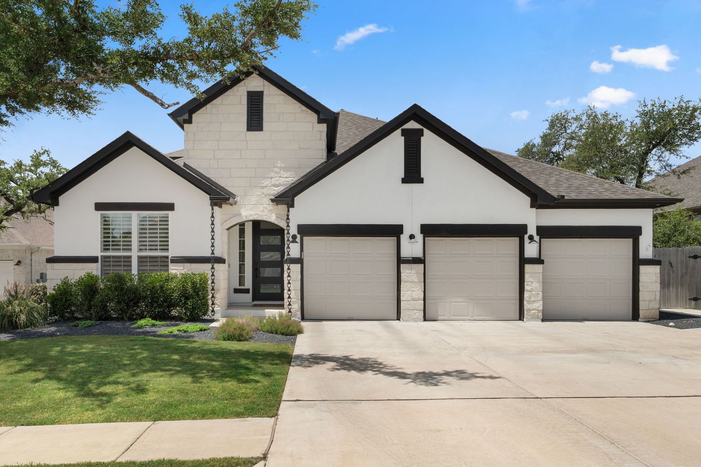 1-web-or-mls-518-toyah-dr-46-1750889747.jpg