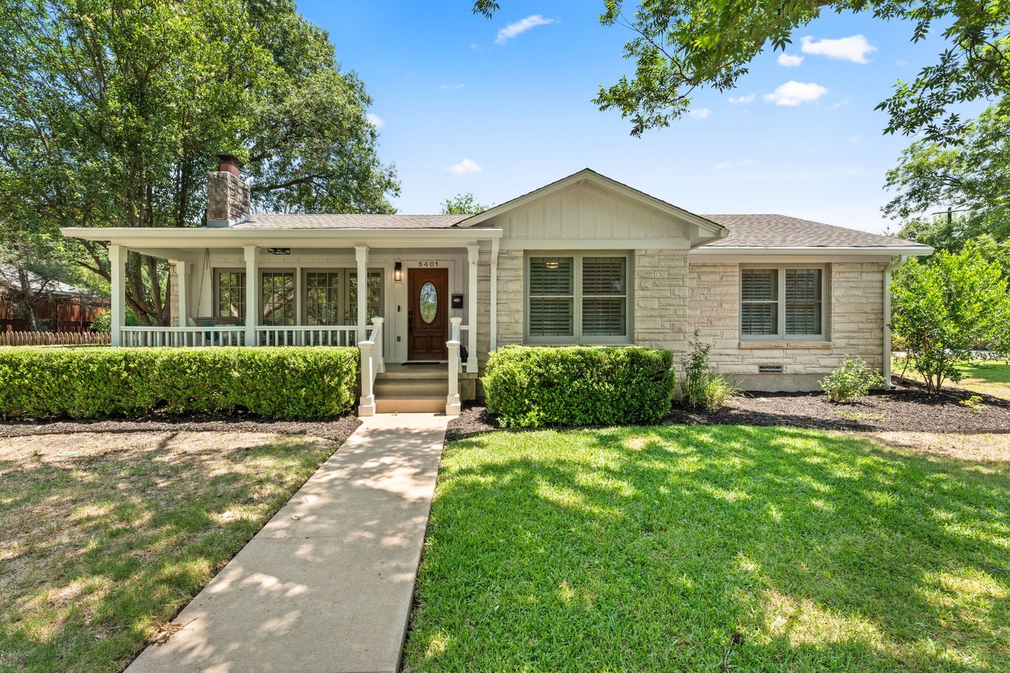 1-web-or-mls-5401-shoal-creek-blvd-29.jpg