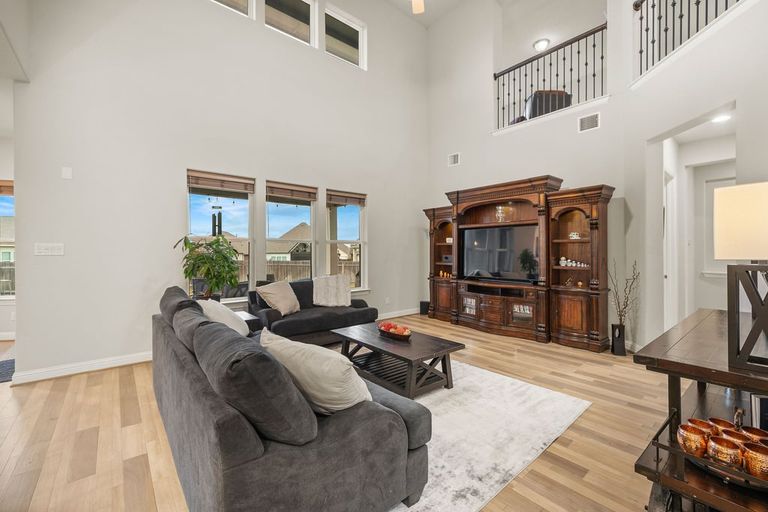 10-custom-20704-matts-cove-kcp-092324---153.jpg