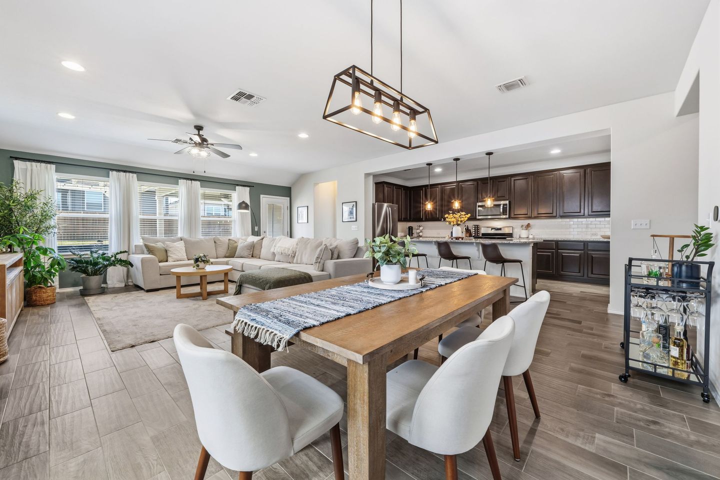 10-sqft-0096.jpg
