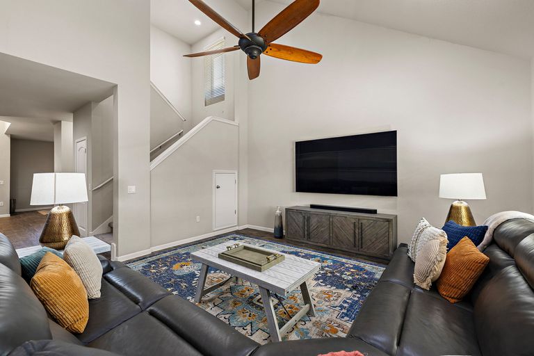10-web-or-mls-201-garcitas-creek-ln-kcp-051326---145.jpg