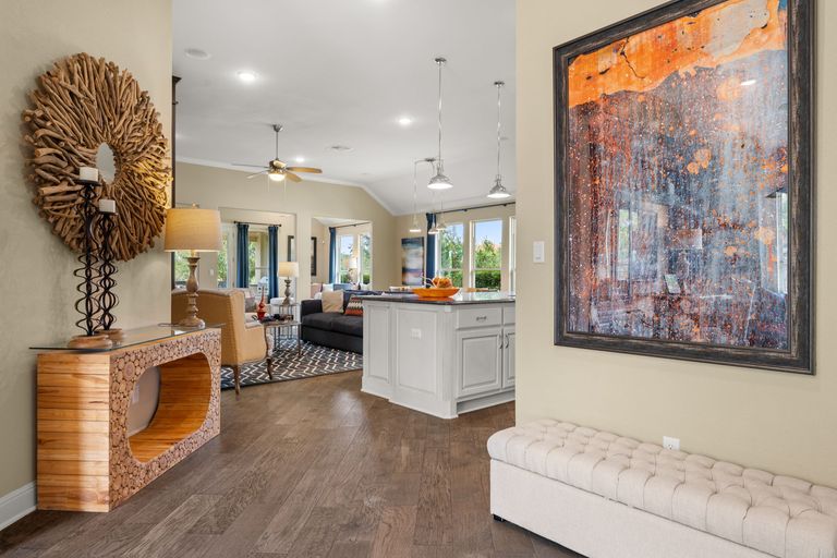 10-web-or-mls-4908-fiore-trl-(8-of-39).jpg