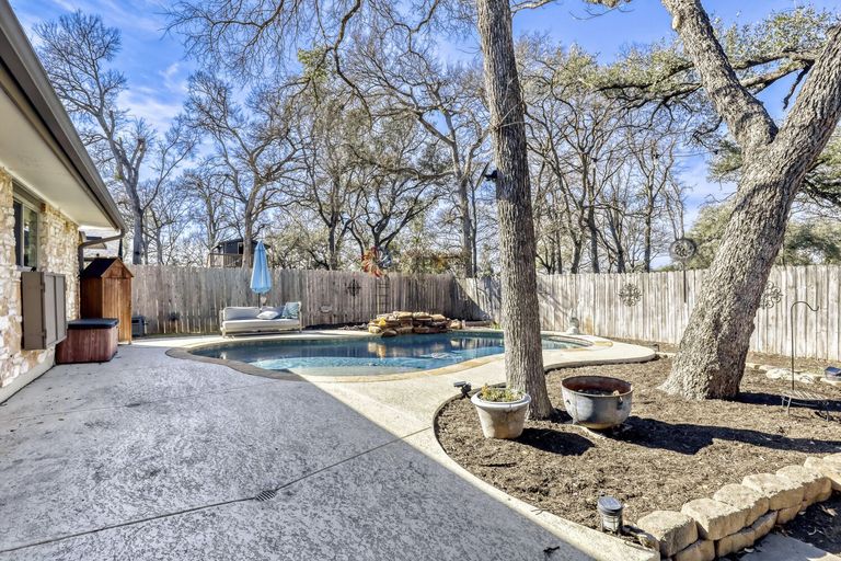 10502-timbercrest-ln---web-quality---026---26-exterior-rear.jpg