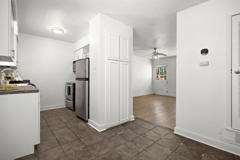 11-custom-3902-peterson-ave,-106-kcp-080423---36.jpg