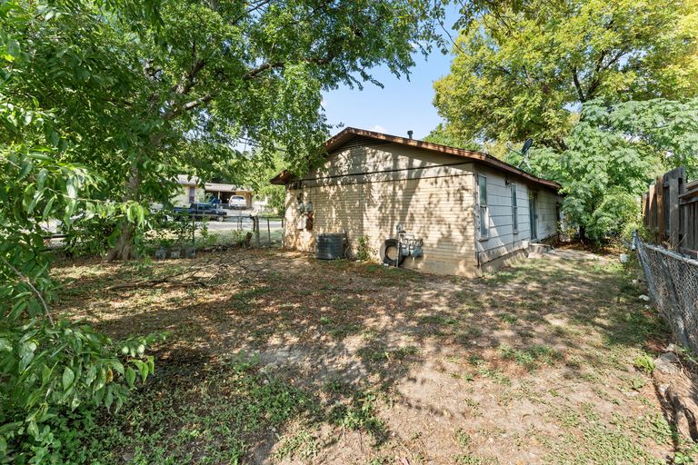 11-web-or-mls-1008-wilks-10.jpg