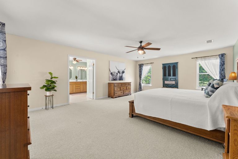 11-web-or-mls-11551-farm-to-market-32-12.jpg