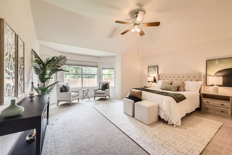1108-red-ranch-cir---web-quality---019---17-primary-bedroom.jpg