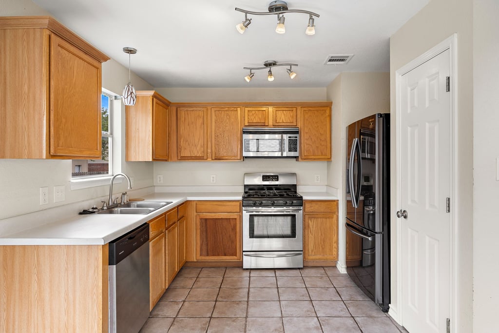12-custom-1523-lobo-mountain-ln-kcp-082924---107.jpg