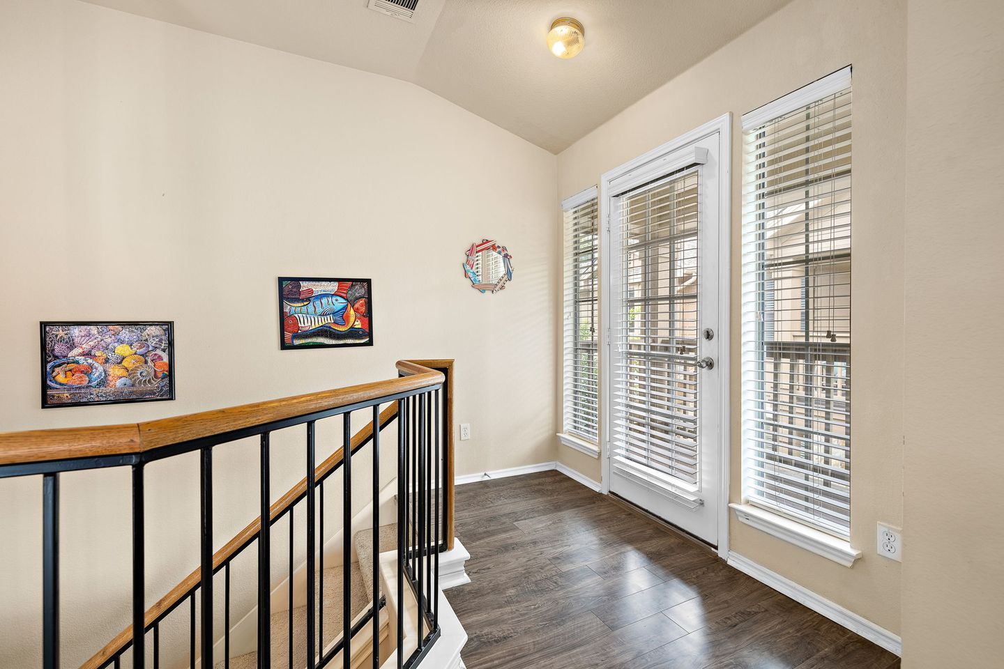 12-web-or-mls-1310-w-parmer-ln,-2401-kcp-052324---95.jpg