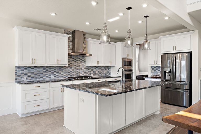 12-web-or-mls-218-encanto-pl-kcp-101525---184-1761160565.jpg