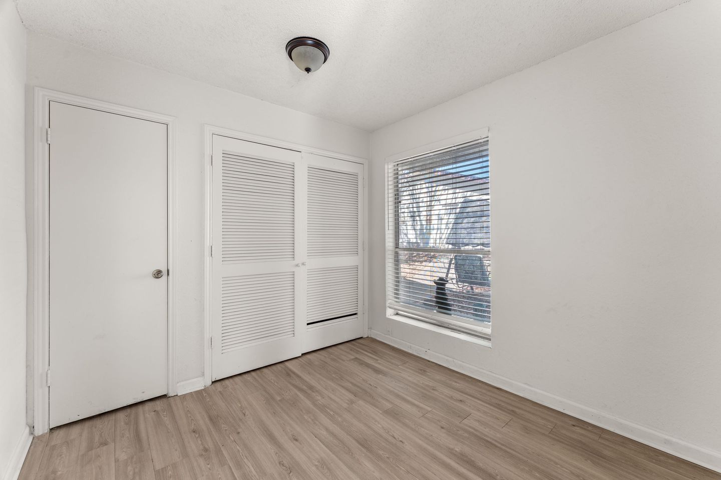 12-web-or-mls-308-highland-estates-dr-19.jpg