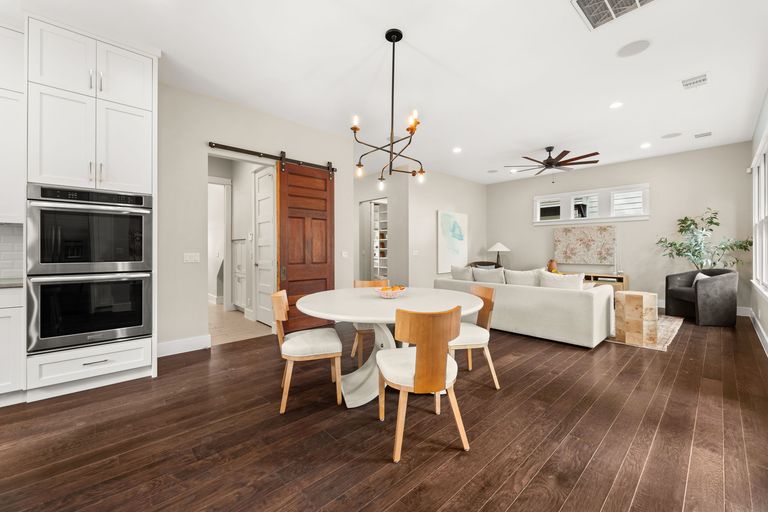 13-web-or-mls-1710-payne-ave-14.jpg