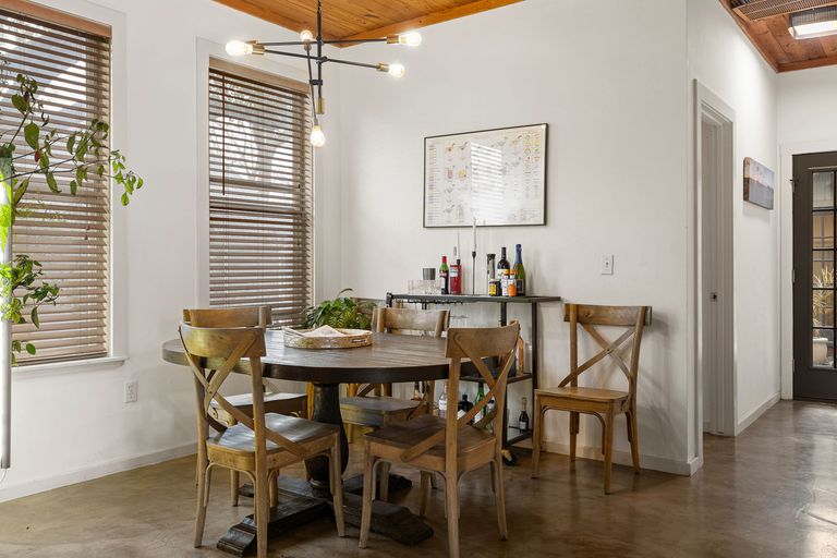 13-web-or-mls-1813-waterston-ave-kcp-022125---80.jpg