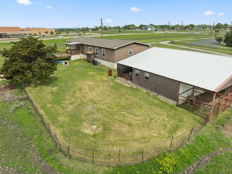 13-web-or-mls-2400-rohde-rd-(41-of-44).jpg