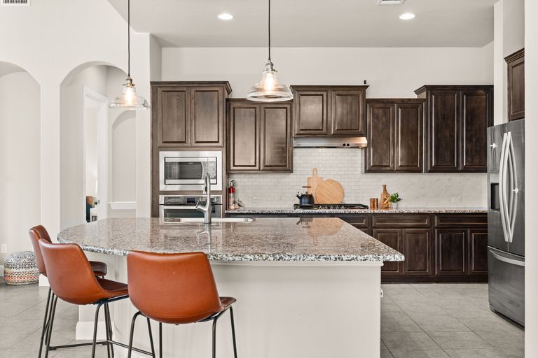 13-web-or-mls-3809-alpine-rdg-cv-(19-of-33).jpg