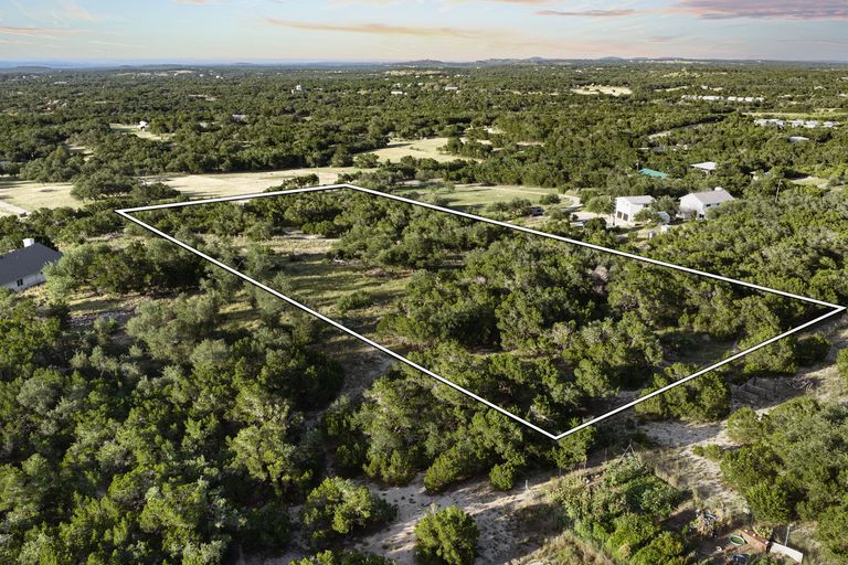 13-web-or-mls-5601-w-fitzhugh-rd-(23-of-24).jpg