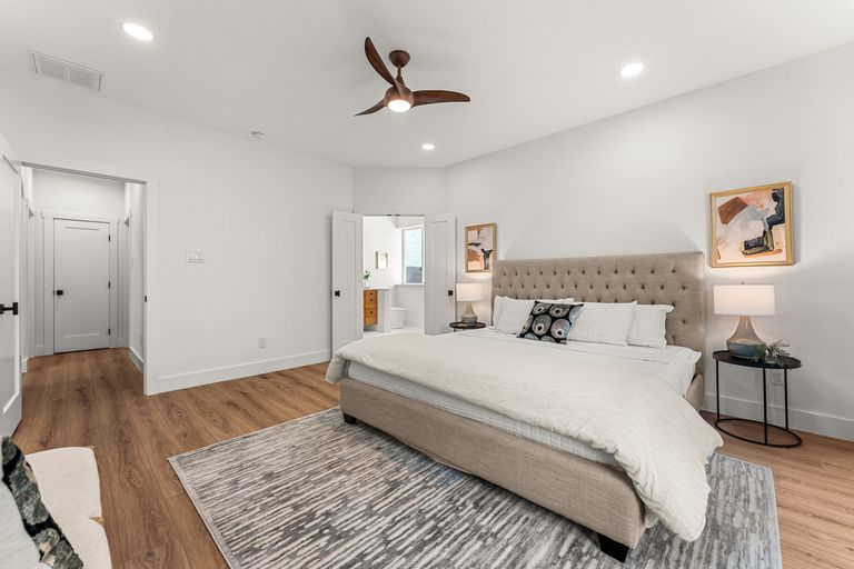 14-web-or-mls-10905-la-estrella-cove-11.jpg