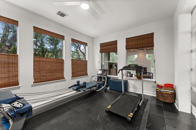 14-web-or-mls-11505-hollister-dr-43.jpg