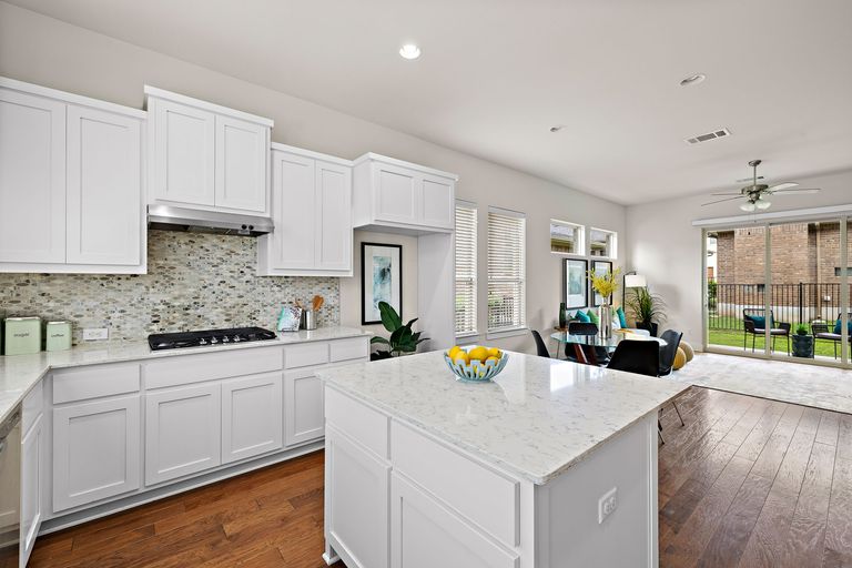 14-web-or-mls-1305-sarah-christine-ln-kcp-062124---181.jpg