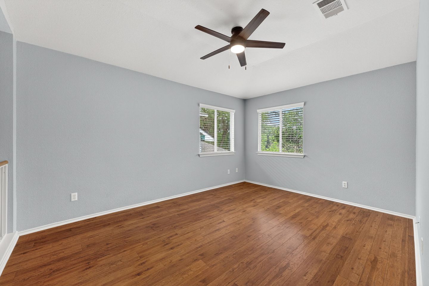 14-web-or-mls-2402-keepsake-dr11.jpg