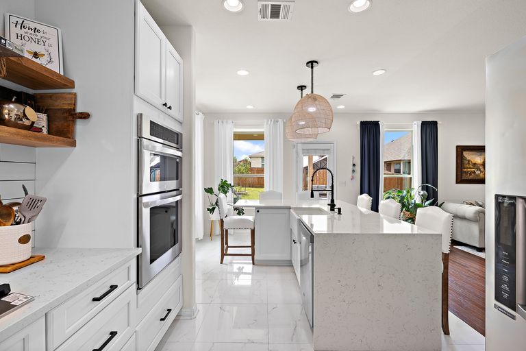 14-web-or-mls-412-alsatian-ln-kcp-043024---191.jpg