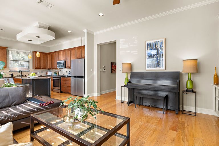 14-web-or-mls-5607-clay-ave-a-kcp-032326---140-1774466127.jpg