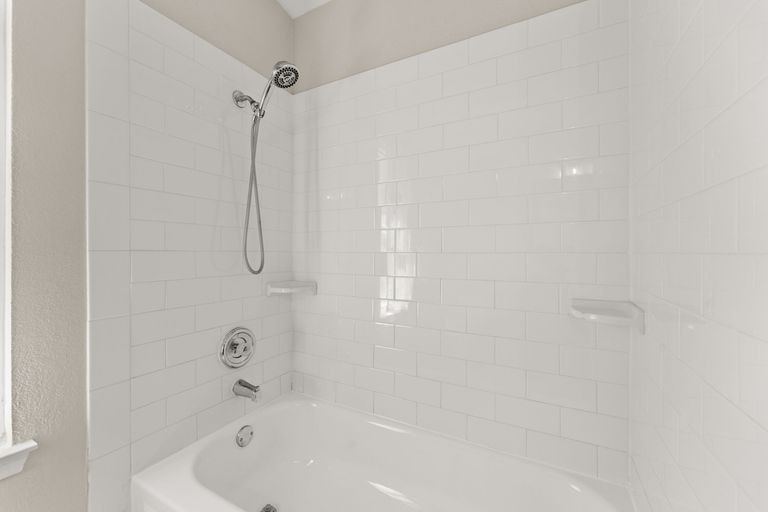 14-web-or-mls-8900-teresina-dr-10-1744296995.jpg