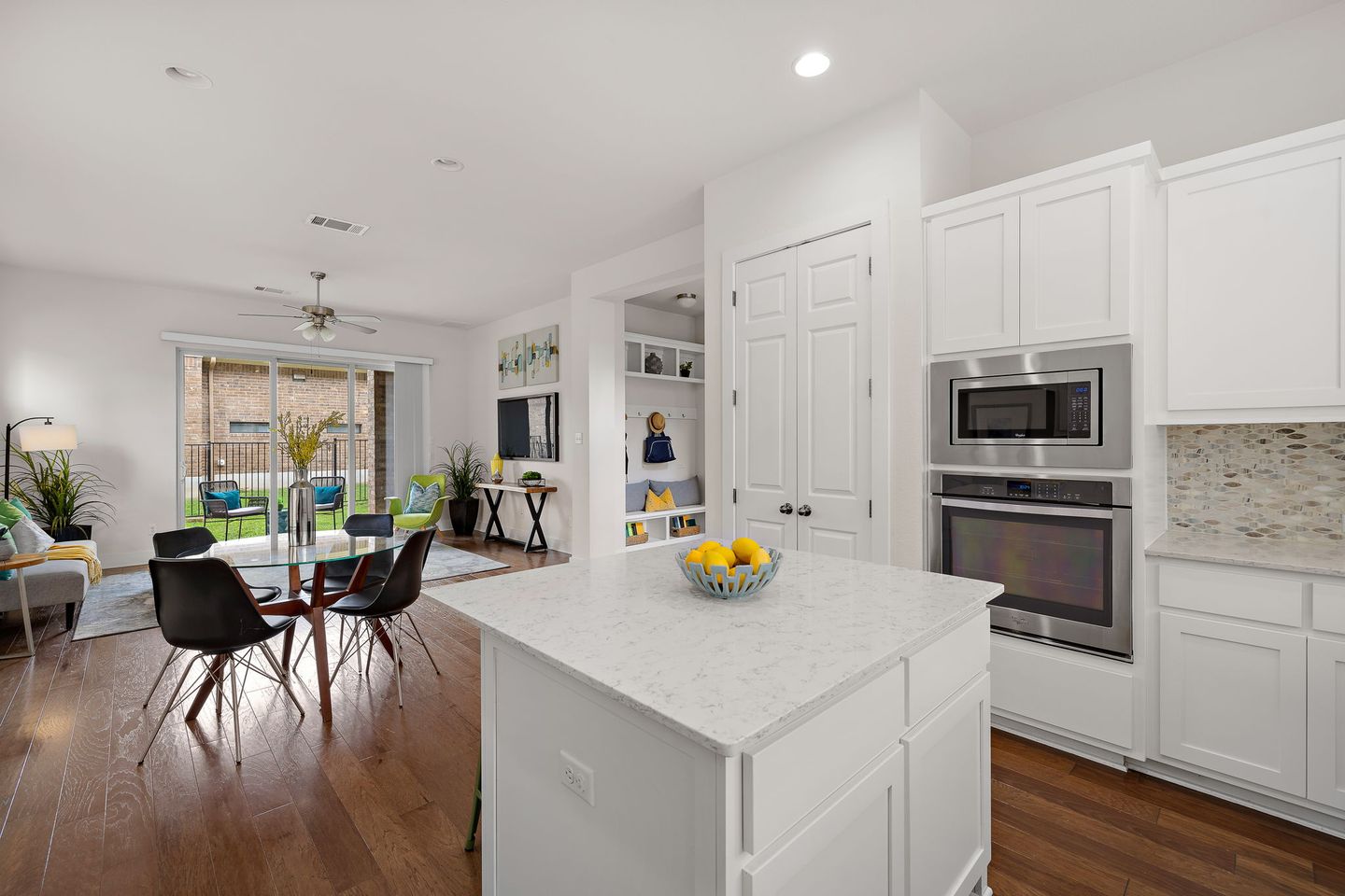15-web-or-mls-1305-sarah-christine-ln-kcp-062124---188.jpg