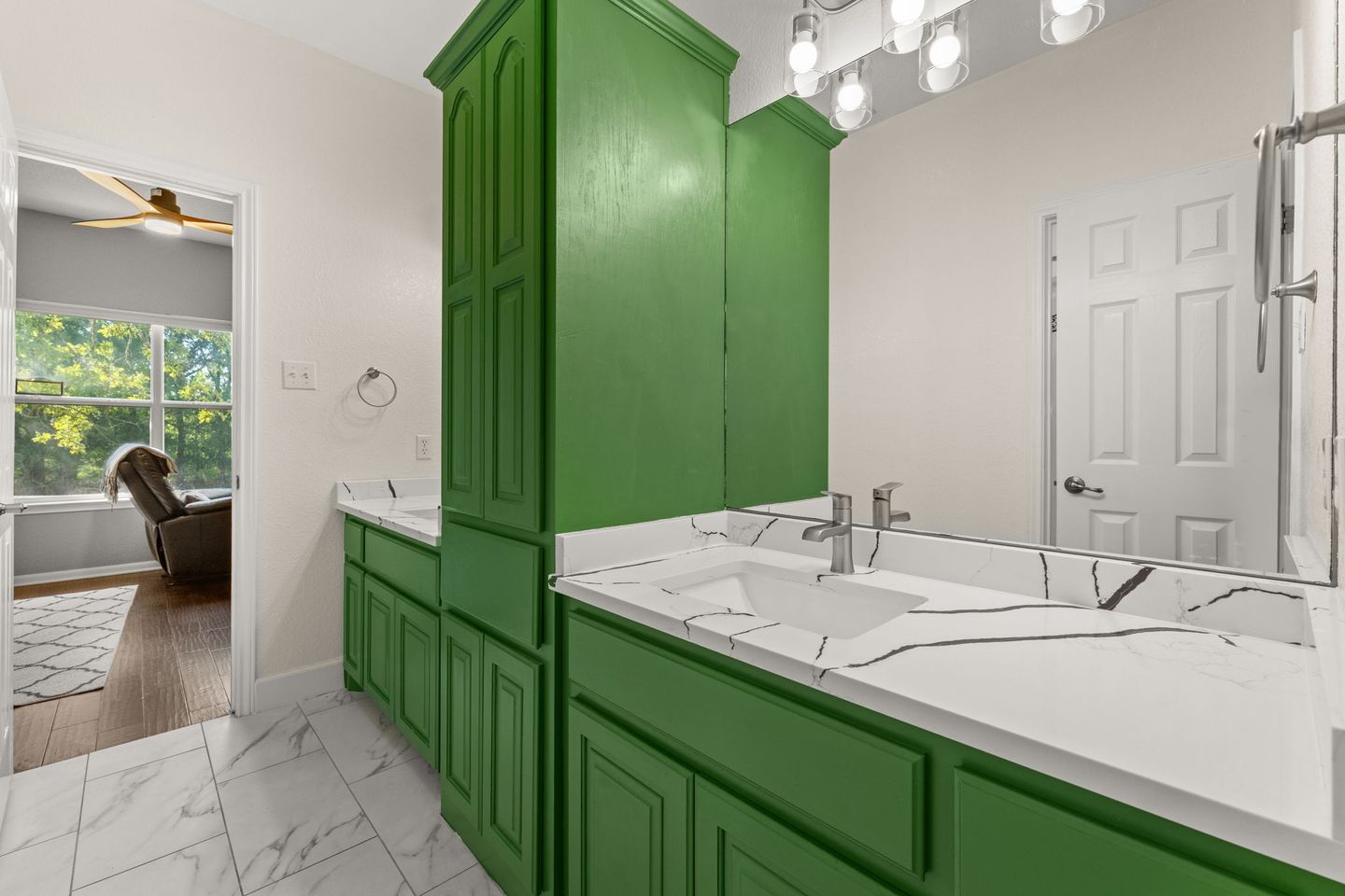 15-web-or-mls-13510-copper-hills-dr-2.jpg