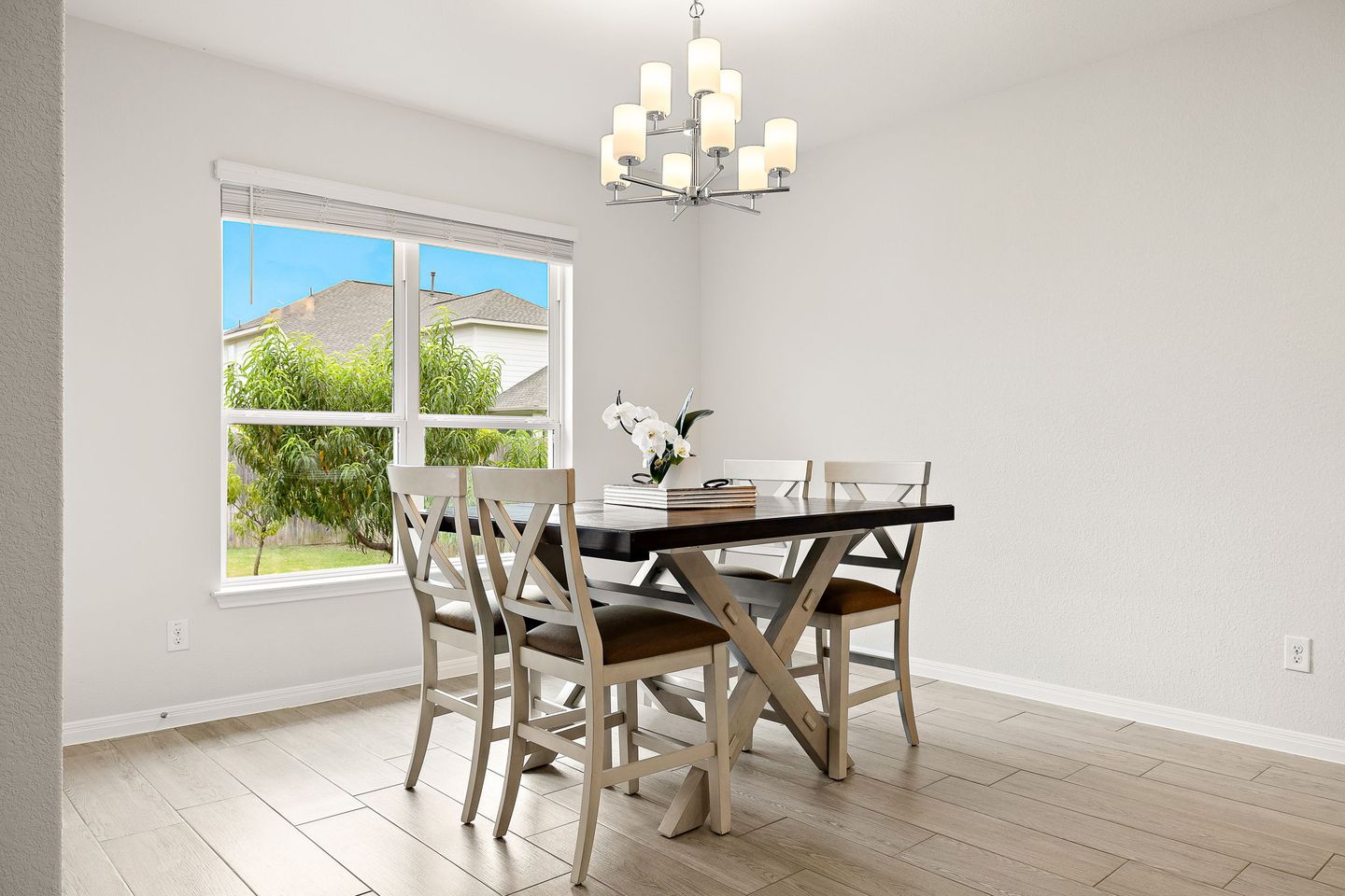 15-web-or-mls-16713-elsinore-ln-kcp-070925---136.jpg