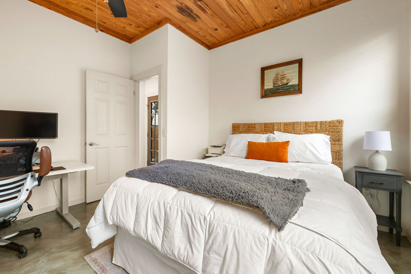 15-web-or-mls-1813-waterston-ave-kcp-022125---11.jpg