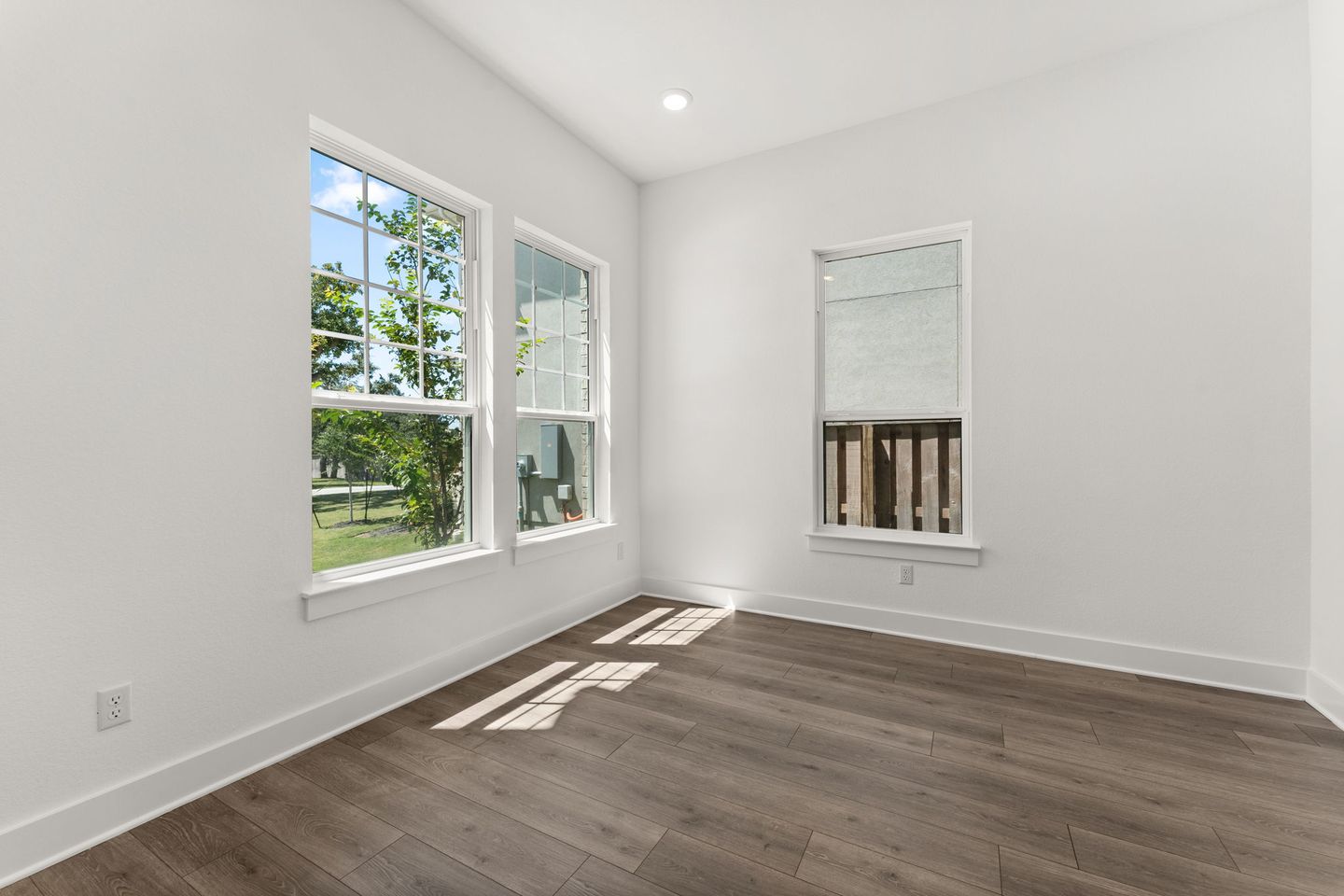 15-web-or-mls-320-millbend-rd-30.jpg