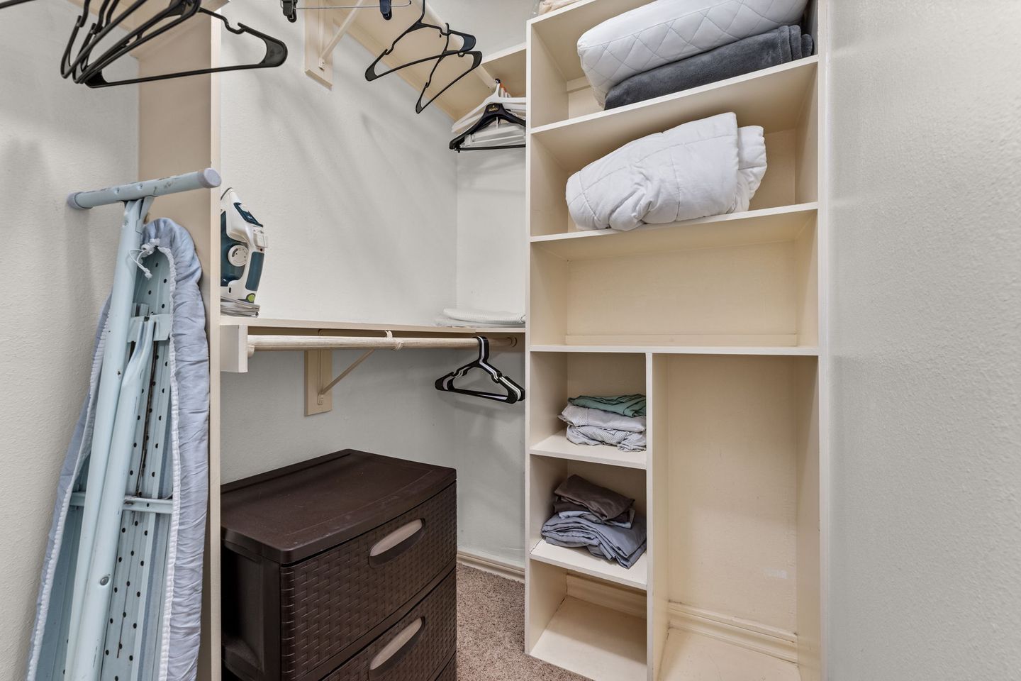 15-web-or-mls-407-e-45th-st-109-13.jpg