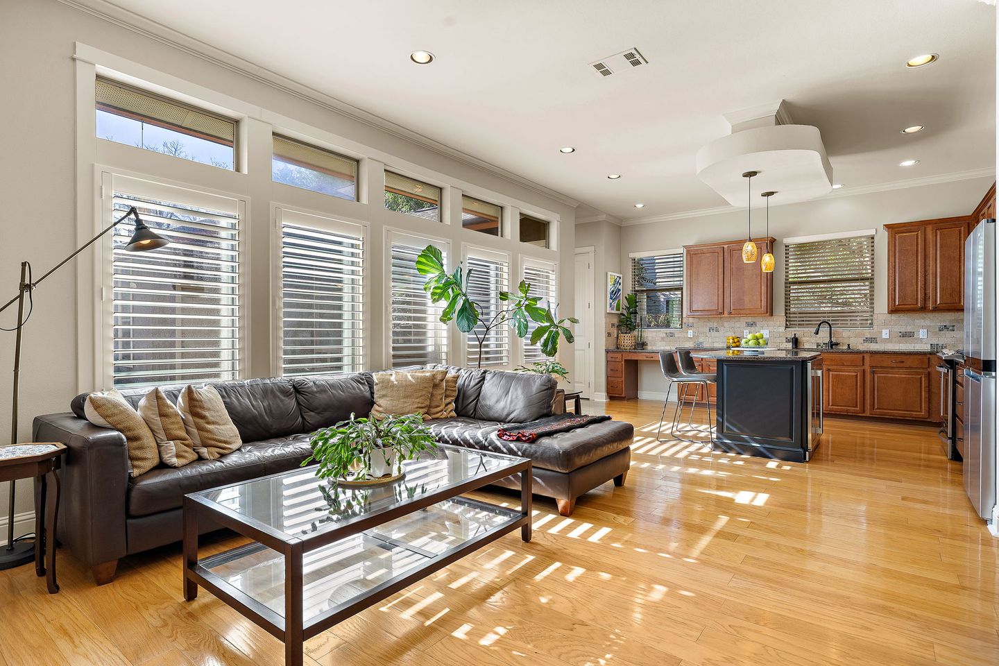 15-web-or-mls-5607-clay-ave-a-kcp-032326---133-1774466130.jpg