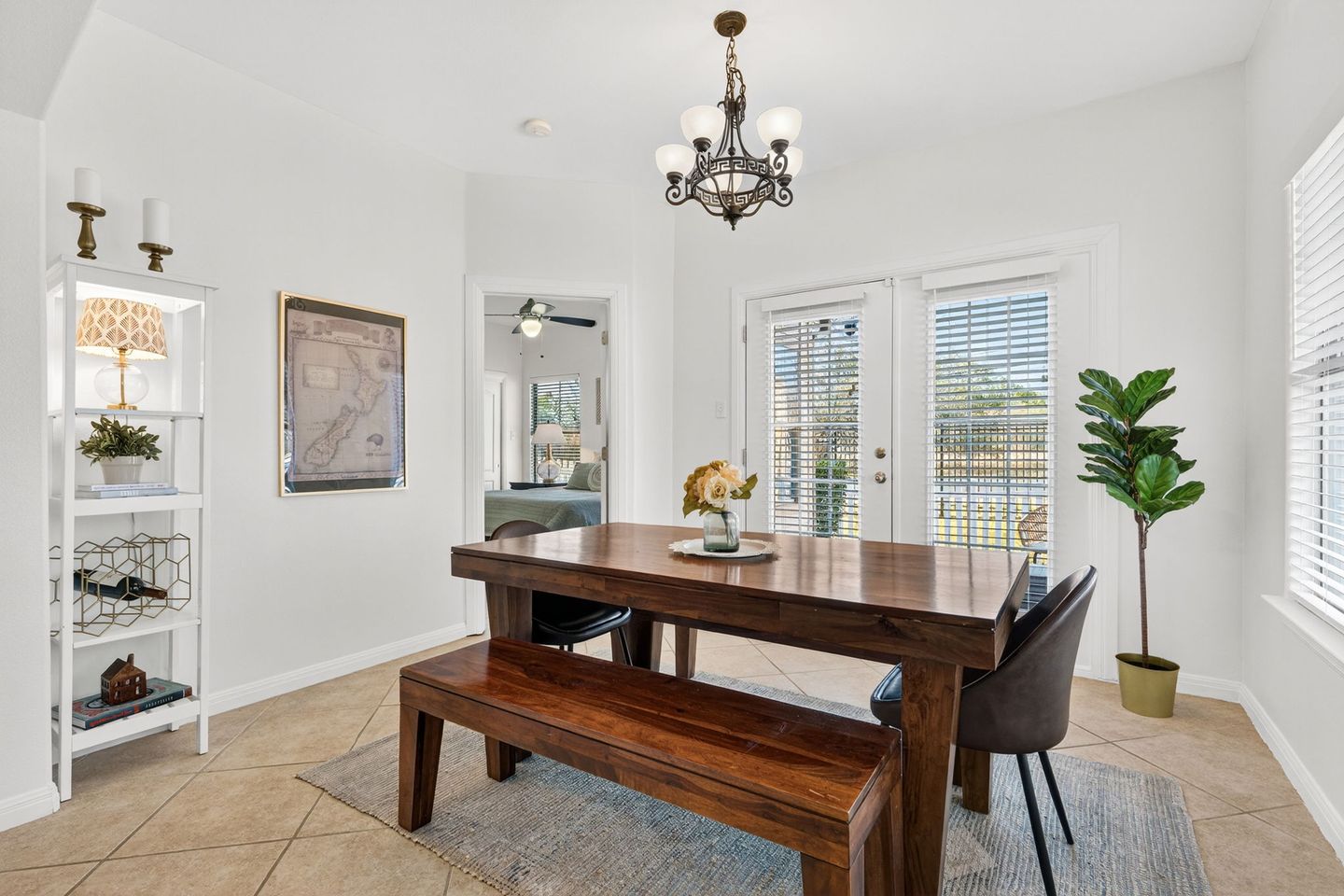 15-web-or-mls-6801-beckett-rd-114r-(11-of-28).jpg