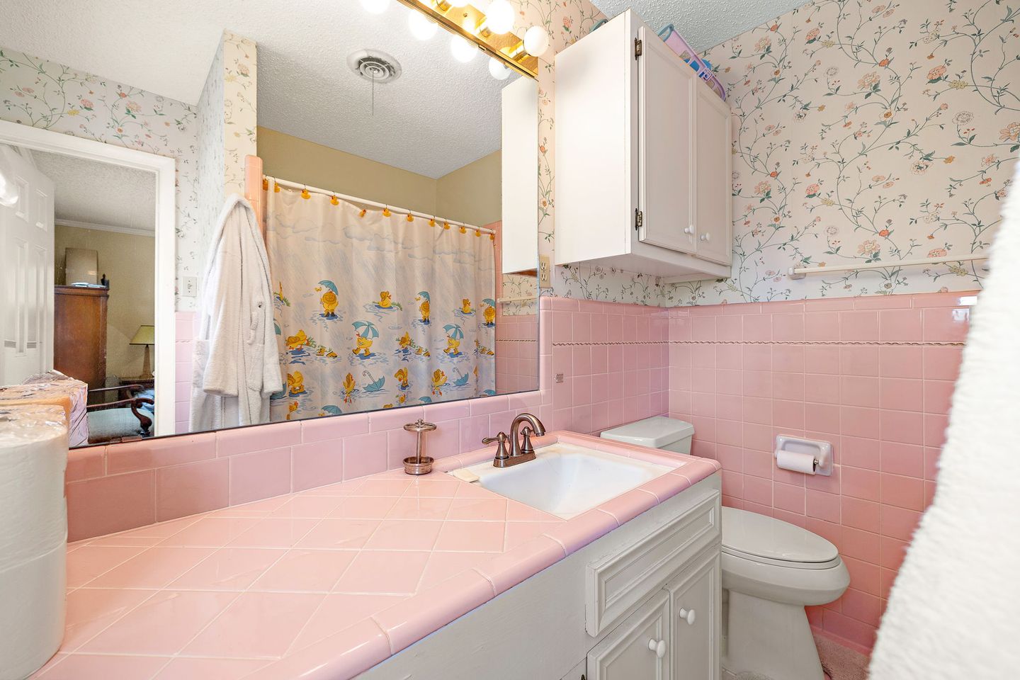 15-web-or-mls-7-inwood-cir-020625-112.jpg
