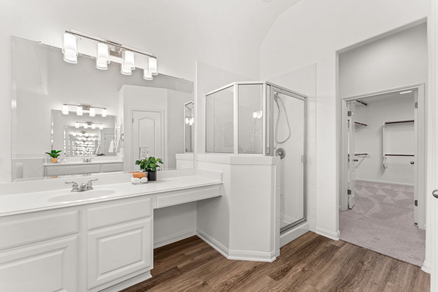 15-web-or-mls-7100-magenta-ln-(19-of-35).jpg