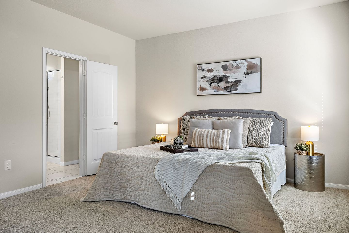 15-web-or-mls-7420-branrust-dr-kcp-010725---24.jpg