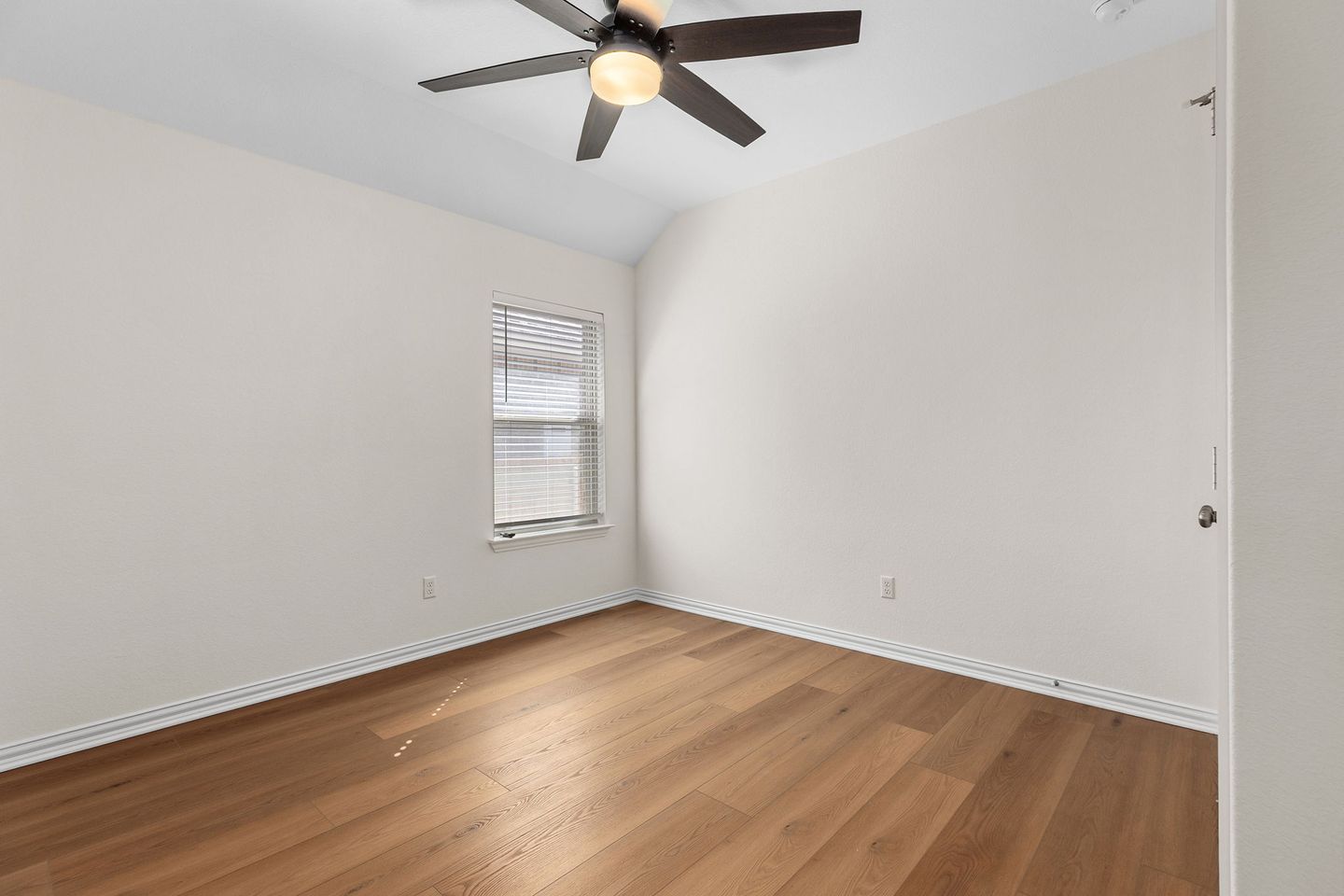 15-web-or-mls-757a0353.jpg