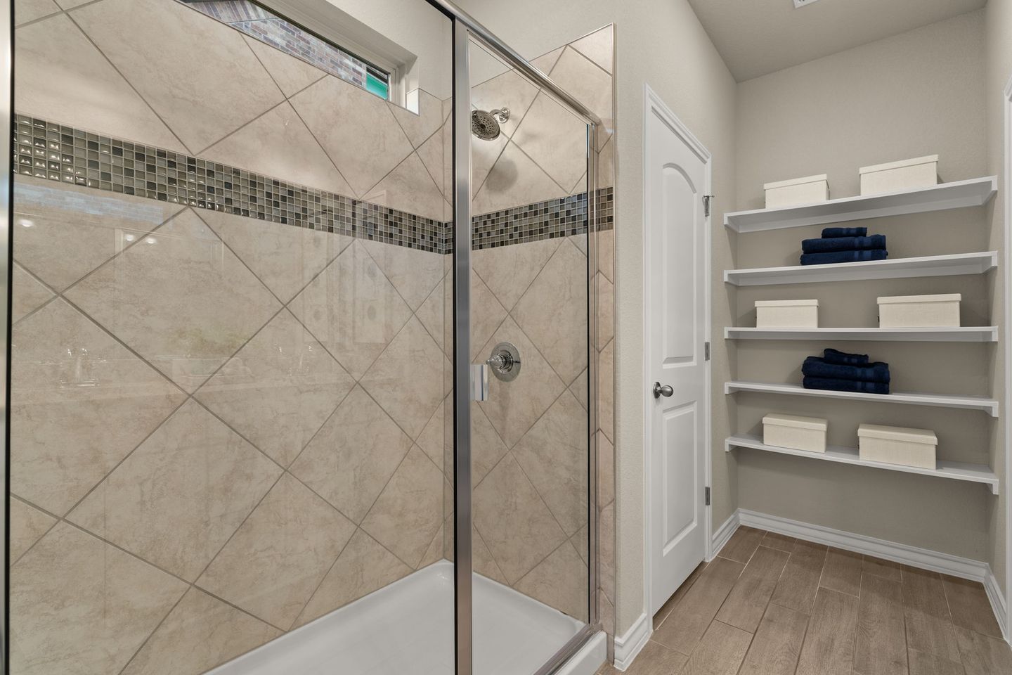 15-web-or-mls-835-cherrystone-loop-10.jpg