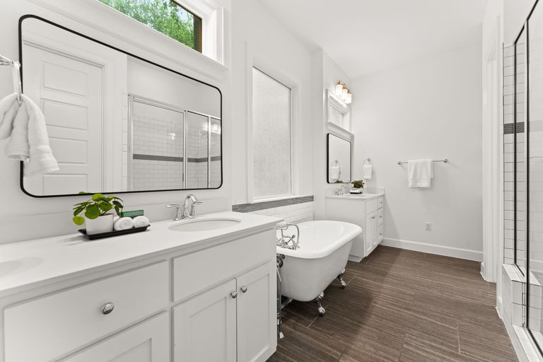 15-web-or-mls-900-lipan-trail-24.jpg