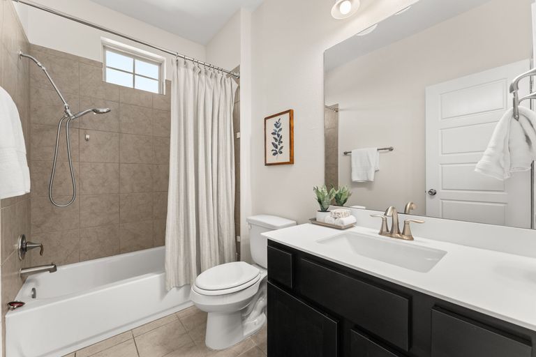 15-web-or-mls-9528-hunter-ln-21-1746648467.jpg