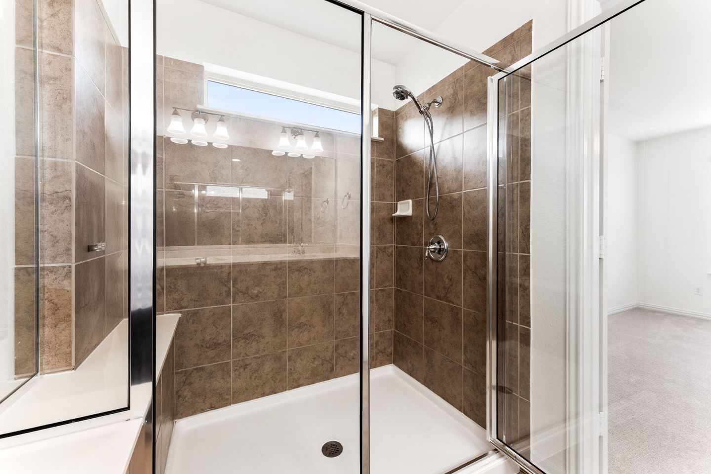 15-web-or-mls-9905-wading-pool-path-26.jpg