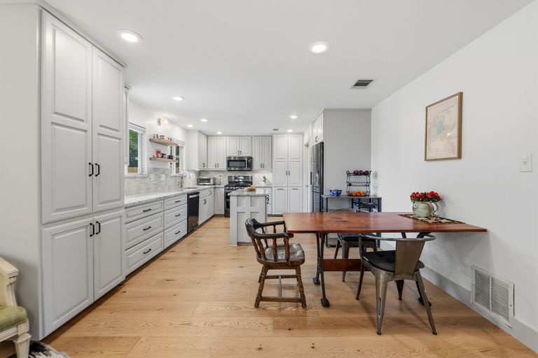 16-sqft-0852.jpg