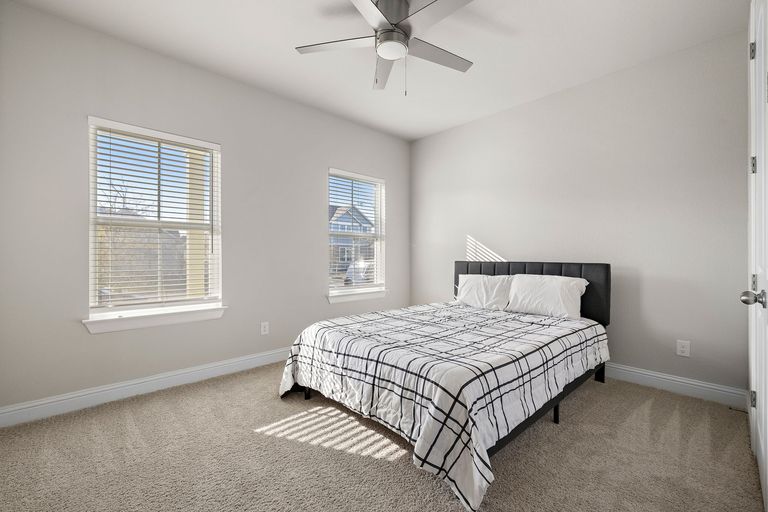 16-web-or-mls-151-catalina-dr-kcp-032525---10.jpg