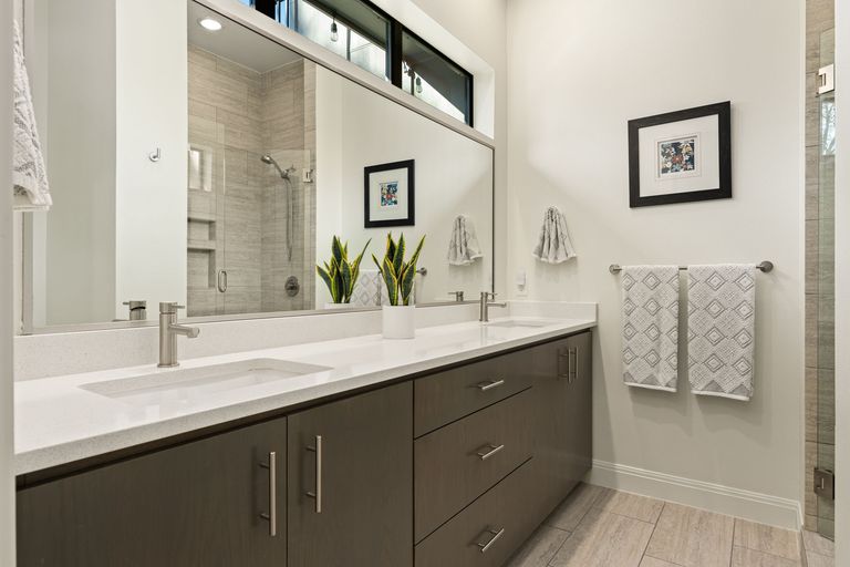 16-web-or-mls-1706-canterbury-st-(16-of-37).jpg
