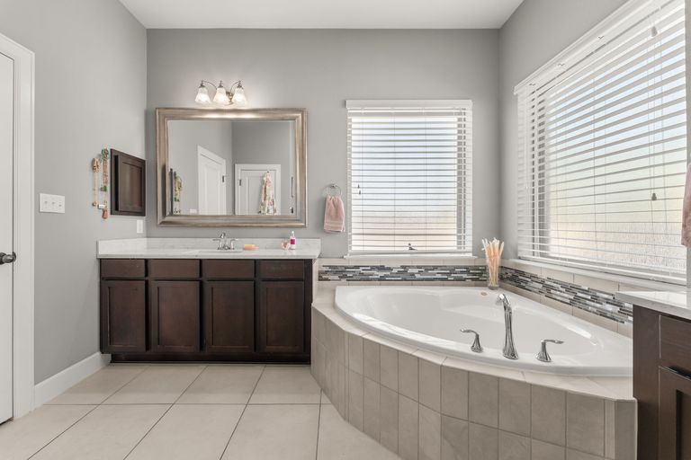 16-web-or-mls-3421-brown-dipper-34-1759430372.jpg